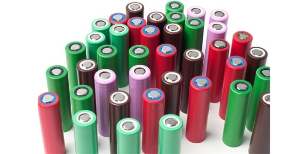 Selecting Between Lithium Ion Cylindrical Battery and Prismatic Battery Cells